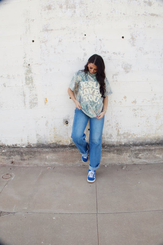 Jesus Loves you camo tee