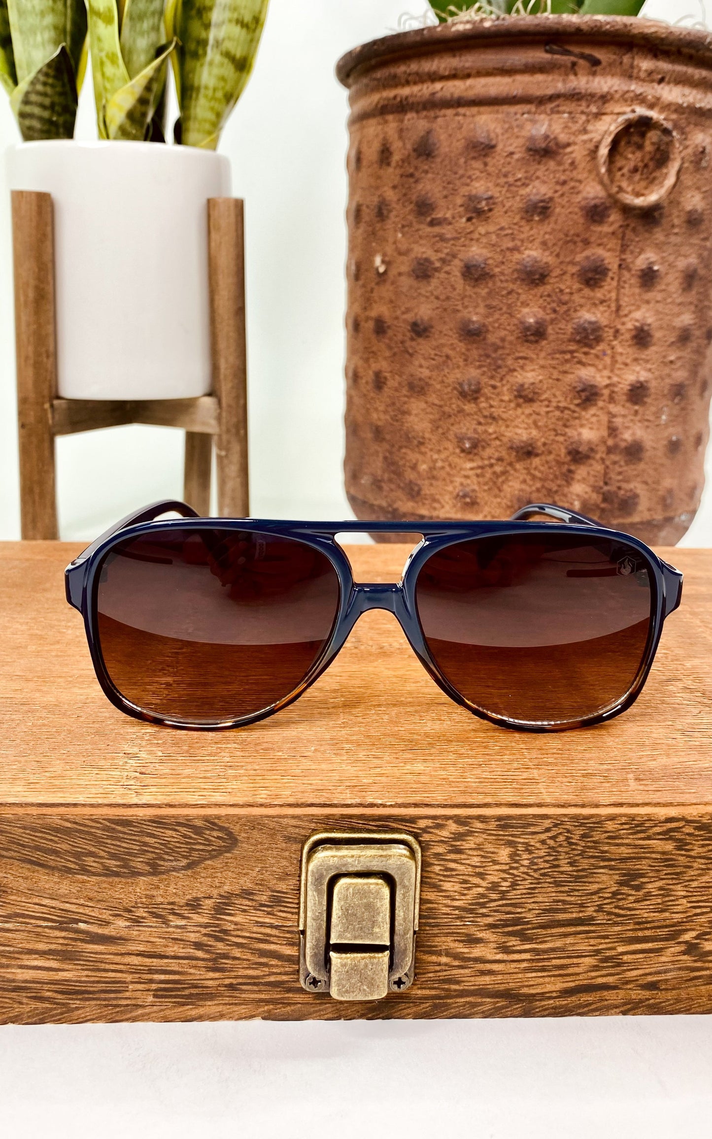 American Bonfire Sundance Sunglasses in Navy