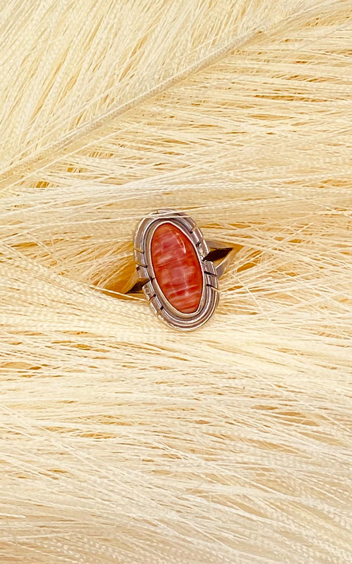 Calvin Spencer Spiny Oyster Ring